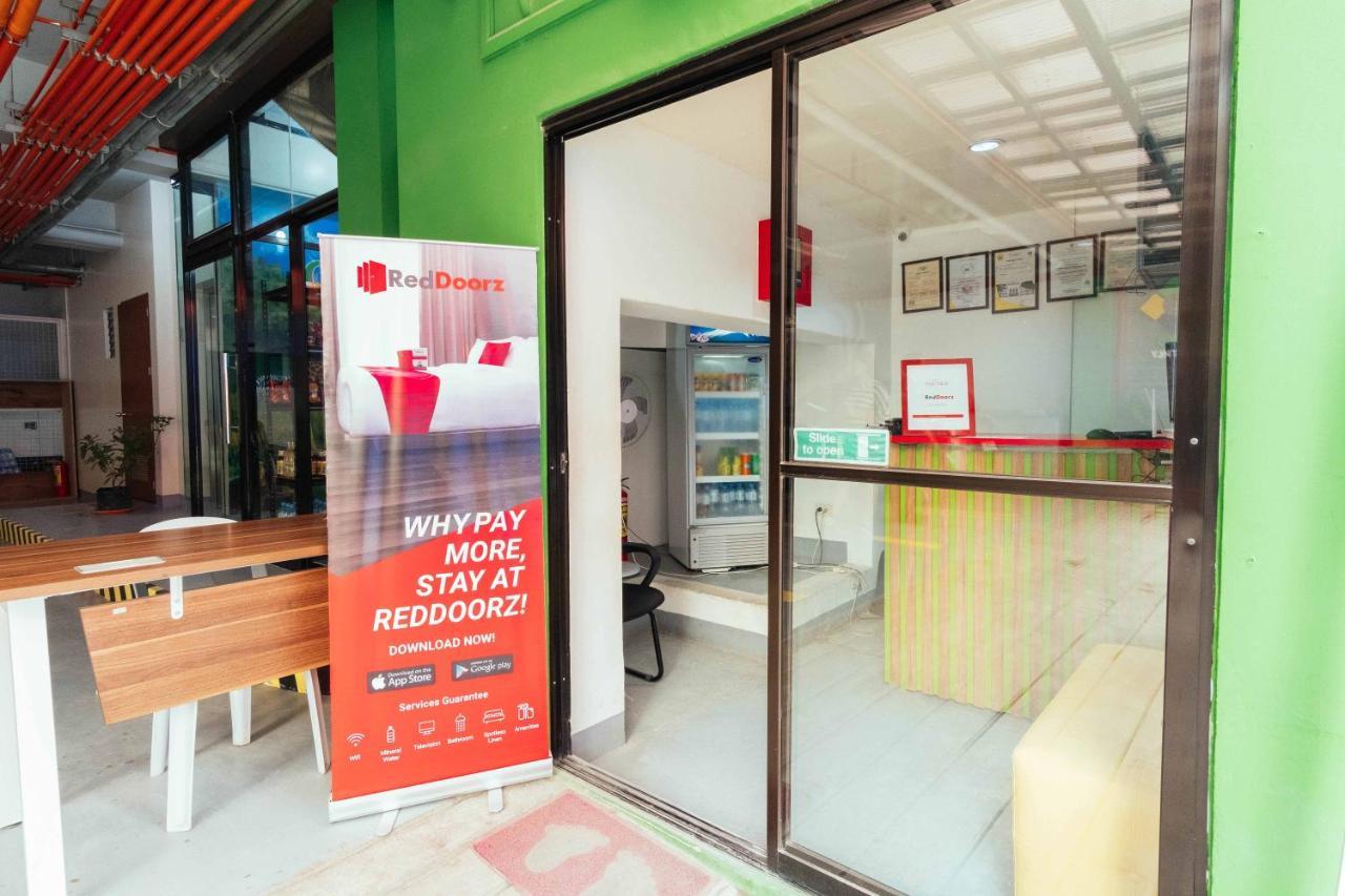 Reddoorz Plus @ It Park Cebu Eksteriør billede